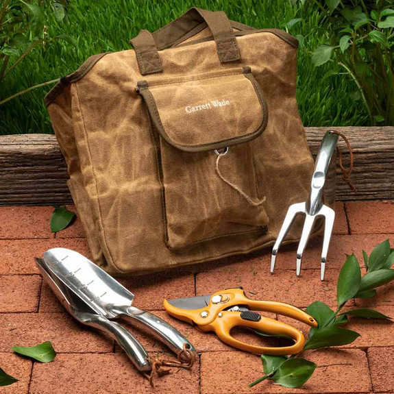 Essential Garden Set