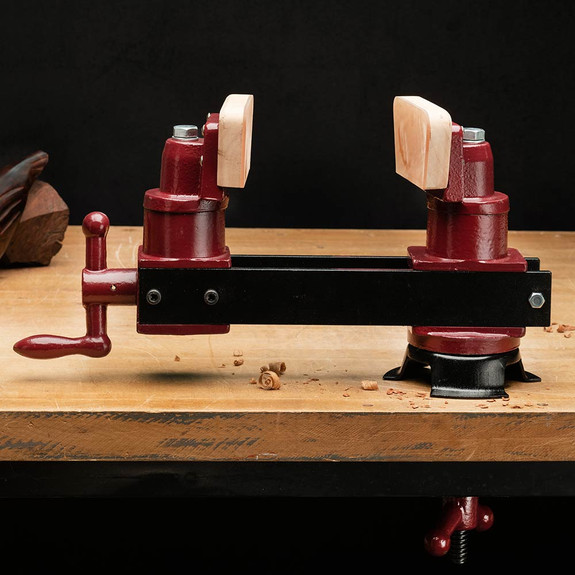 Exceptionally Flexible Workbench Vise