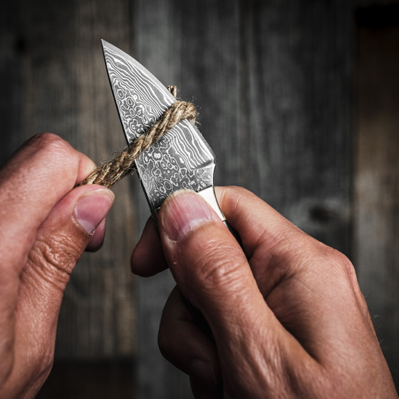 Short Damascus Fixed-Blade Knife