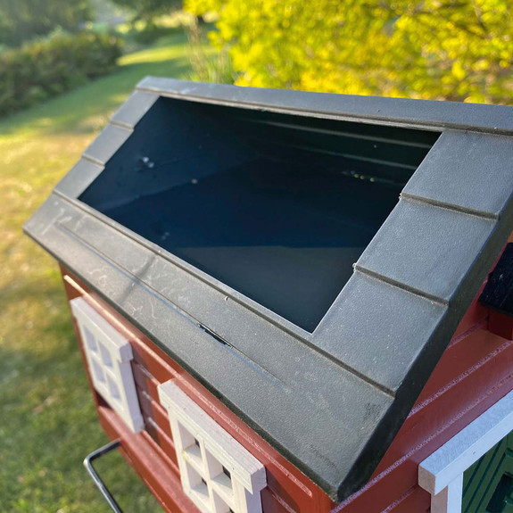 Bird Feeder with Built-In Bath