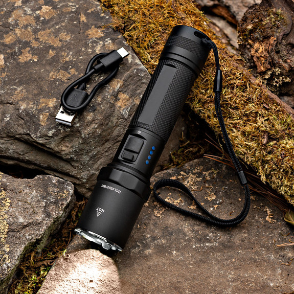 2,600 Lumen LED Rechargeable Tactical Flashlight