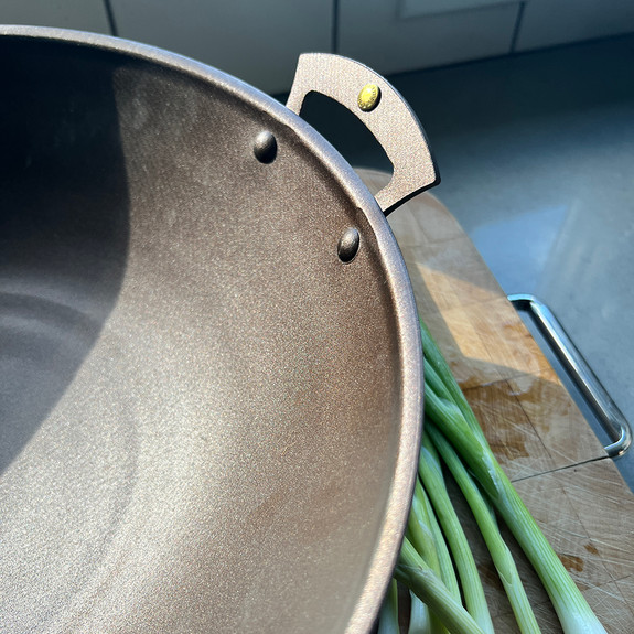 Prospector-Handled Spun Iron Wok