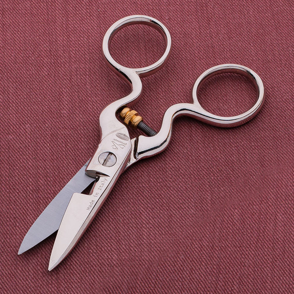 Traditional Buttonhole Scissors