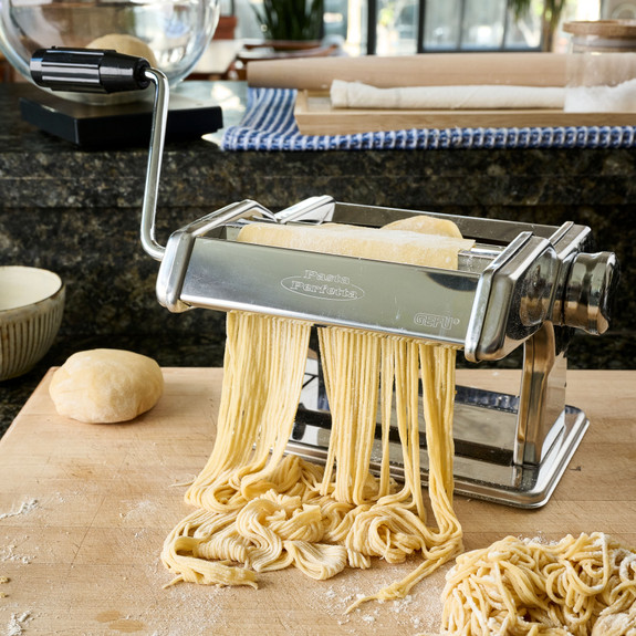 Three-setting Pasta Machine