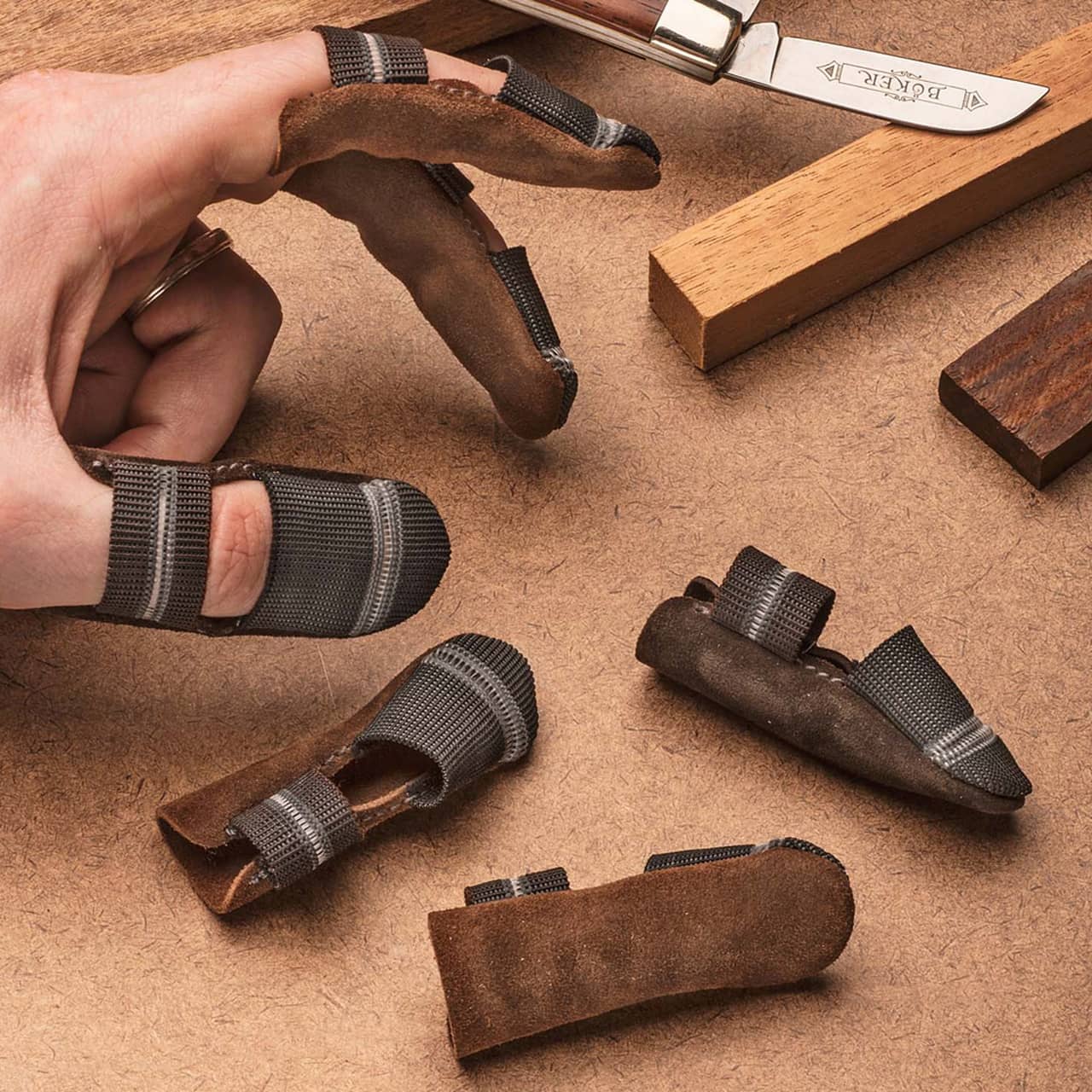 Steel Grip 16060T Split Leather Finger Guard Over End Style