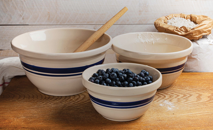 Ohio Stoneware Dominion Bakeware Pie Pan