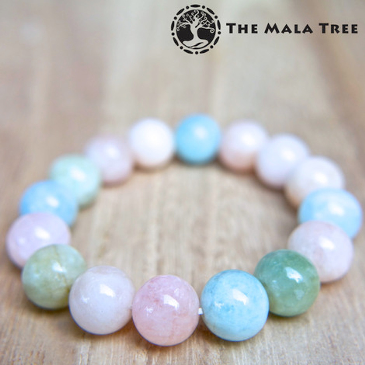 Colorful World│ Pink Morgan Beryl Aquamarine Labradorite White Glue Flower  Crystal Bronze Bracelet - Shop JeDis Accessory Bracelets - Pinkoi