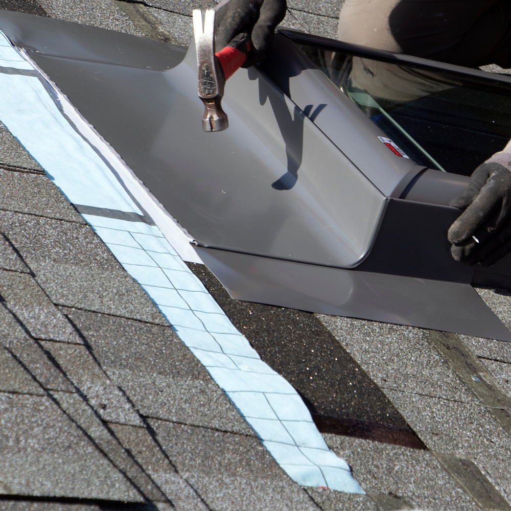 VELUX EDL M08 Shingle, Shake, Slate Roof Deck Mount Flashing
