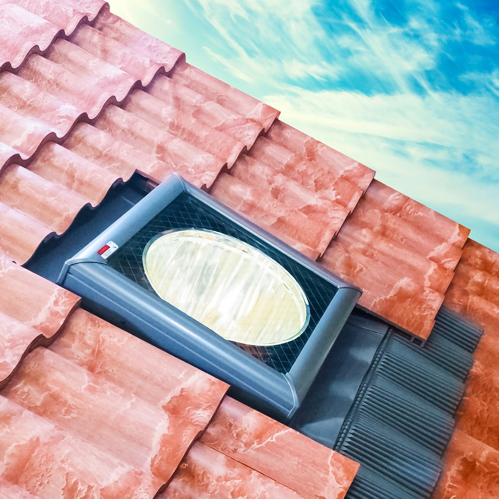 VELUX ECW 014Z Tile Roof Flashing Kit for TZR Sun Tunnel Skylight