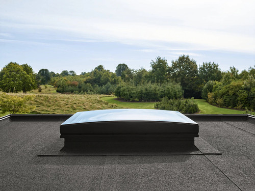 VELUX 31 1/2 x 31 1/2 Flat Roof Skylight Base and CurveTech Top Cover CFP 080080 1093