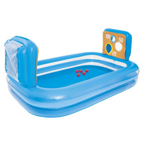 Piscina Pallanuoto Con Tiro A Segno