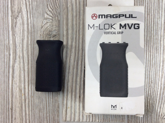 Magpul M-LOK MVG is a light weight, inexpensive vertical foregrip that attaches directly to M-LOK compatible hand guards and forends with no additional Picatinny rails required.
