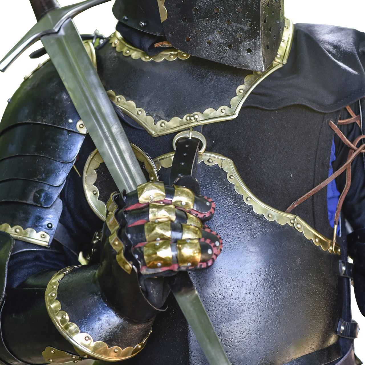 Armory Replicas ™ The Cursed Black Knight Functional Medieval