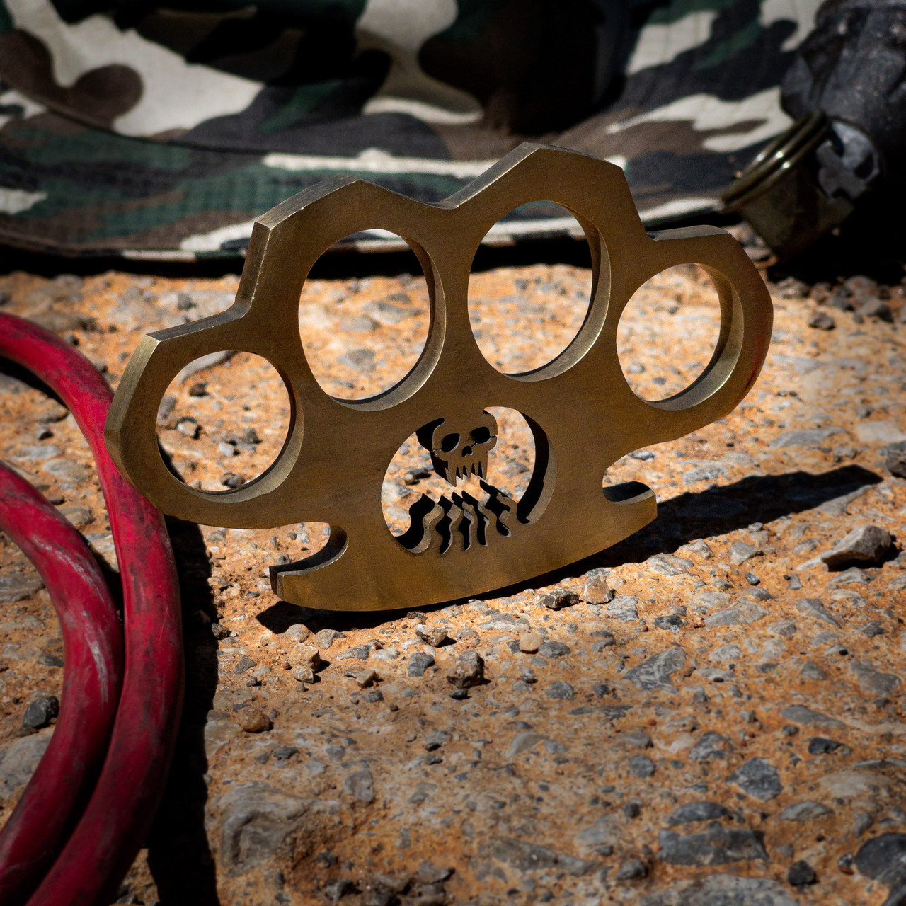 2802 Creature Feature 100 Brass Knuckles Wire Cut Design