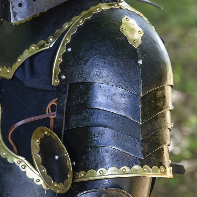 The Cursed Knight Functional Medieval Pauldrons With Rondel
