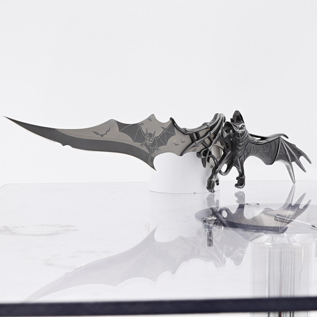 Ceremonial Bat Wing Fantasy Dagger with Etched Blade and Wood Display Stand