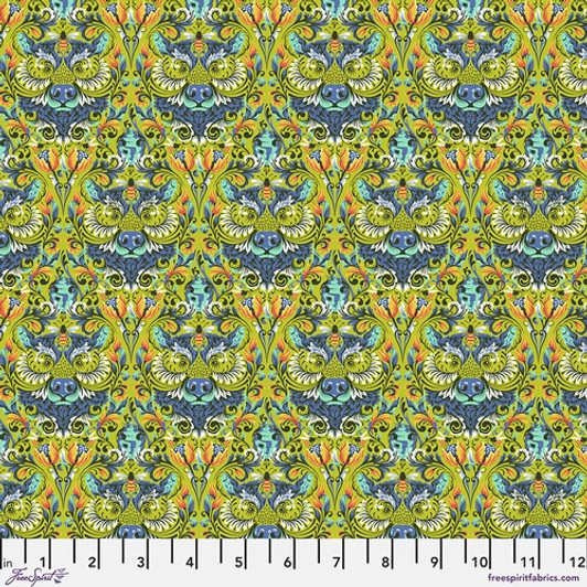 Free Spirit - Tula Pink - Tiny Beasts - Bear With Me, Glow