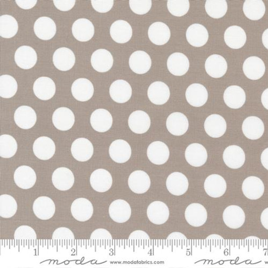 Moda - Simply Delightful - Dots, Stone