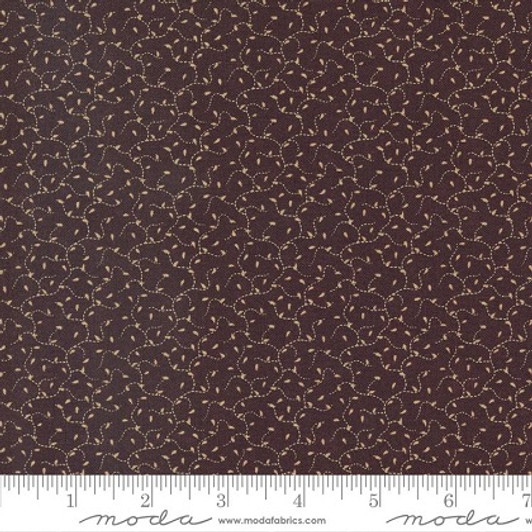 Moda - Back to Basics - Chokeberries, Eggplant