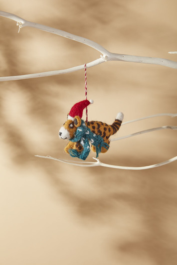  Mellow Critter Ornament, Leopard