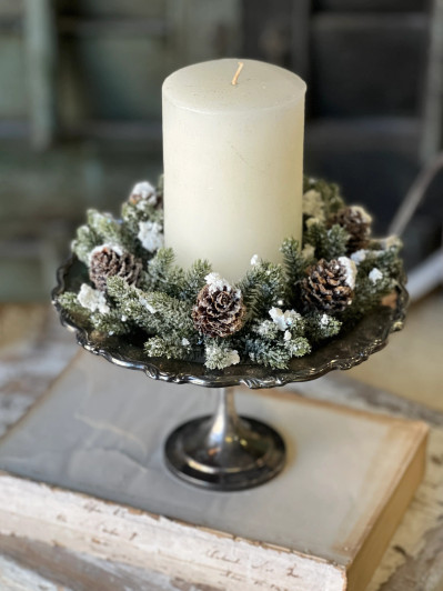 Snowy Mini Cone Candle Ring | 6.5”