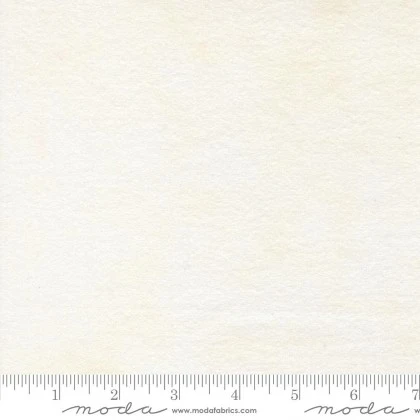 Moda - Gathering Basics Flannel - Primitive Muslin Solid, Cloud