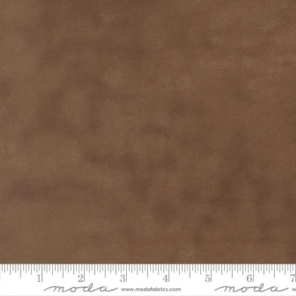 Moda - Gathering Basics Flannel - Primitive Muslin Solid, Cocoa