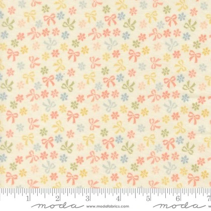 Moda - Quilting Cuddle - Handmade Sweetness Quilt - Flowers & Bows, Multi
