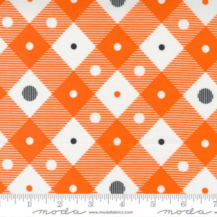 Moda - Too Cute To Spook - Bias Plaid, White/Orange