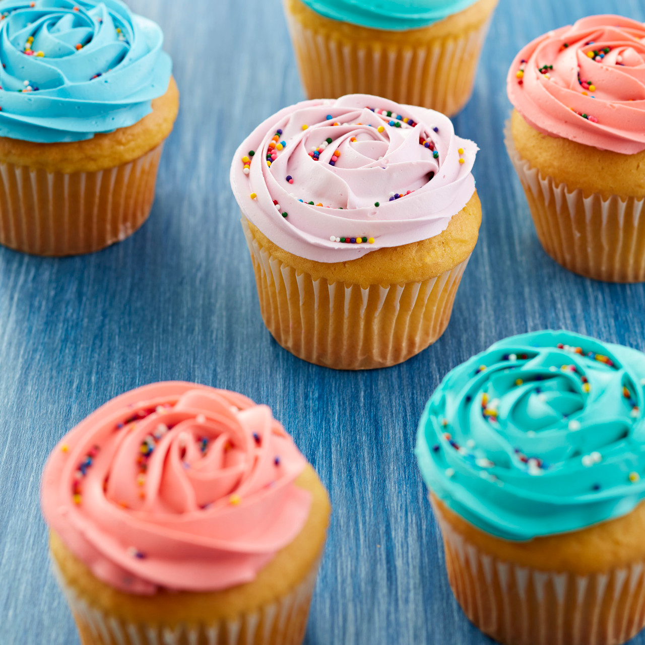 White Jumbo Cupcake Liners, 75Count Wilton B2B