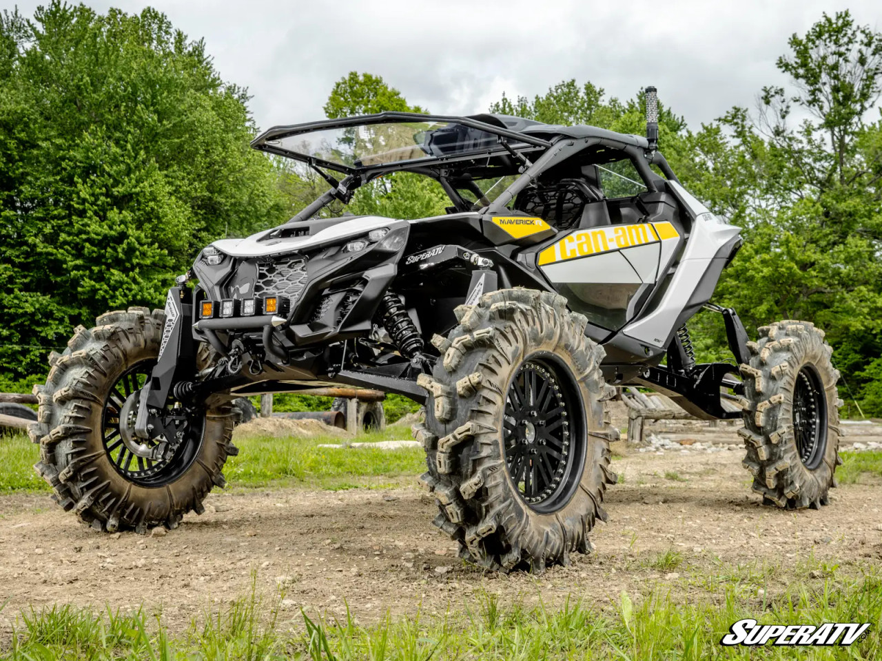 あーまるが Can-Am Maverick R 6