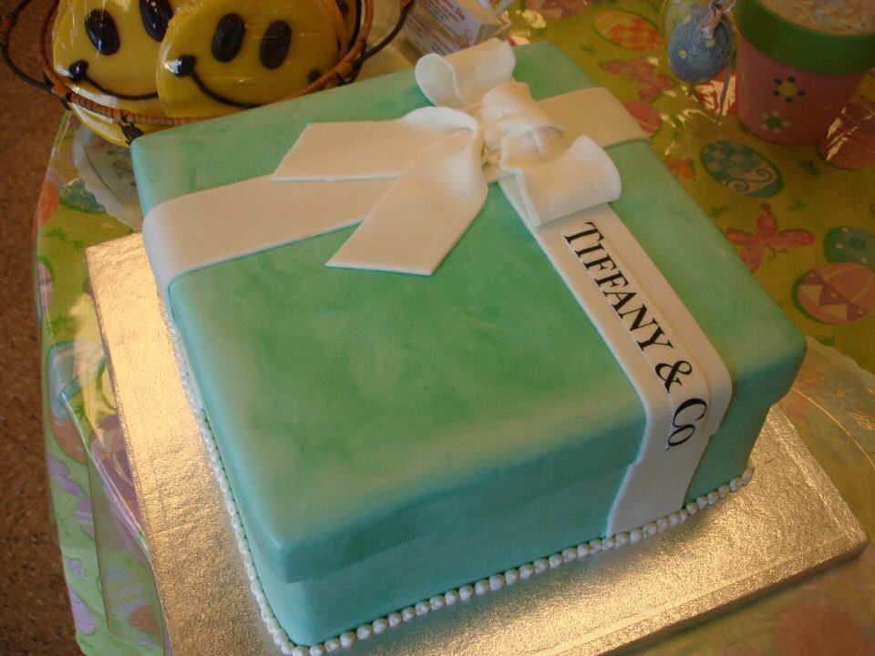 tiffany-box-cake.jpg