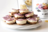 Plant-based Açaí Maqui Cheesecake Cups Plant-based Açaí Maqui Cheesecake Cups