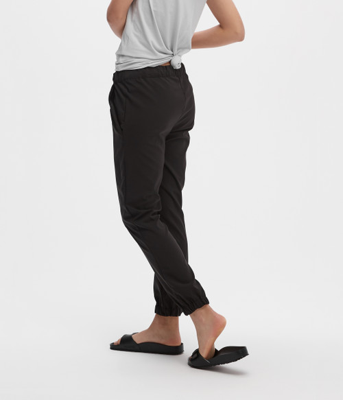 5050-898 MEC Lina Joggers - Women's