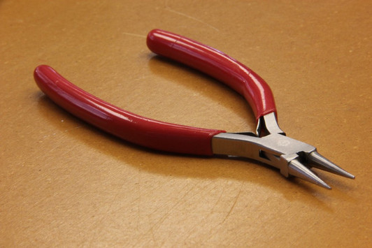 4-1/2" Heavy Duty Round Nose Pliers
