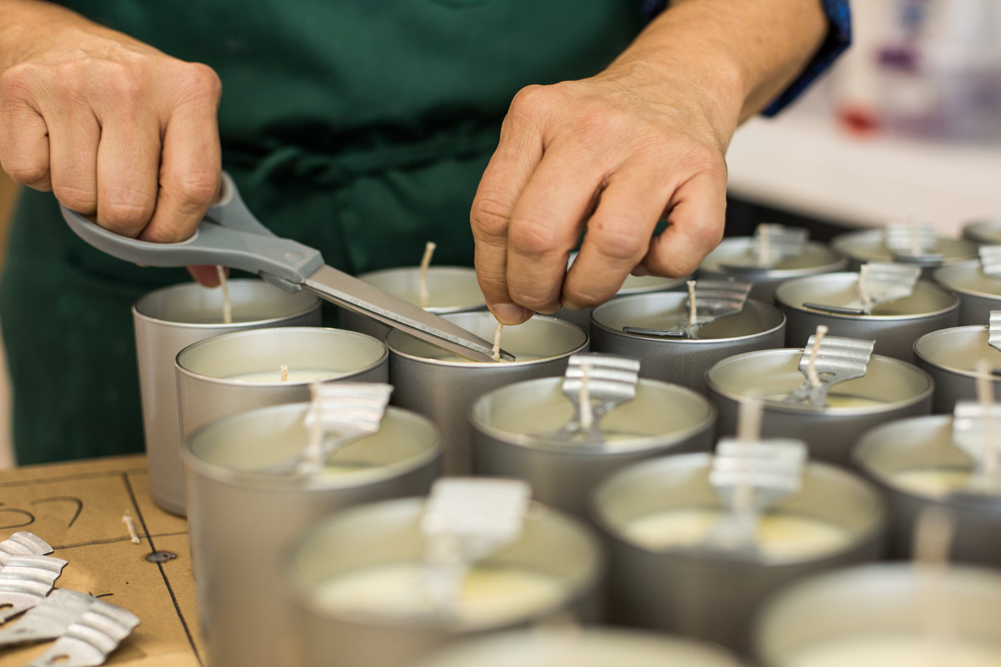 How to Get the Cleanest Burn From Every Candle