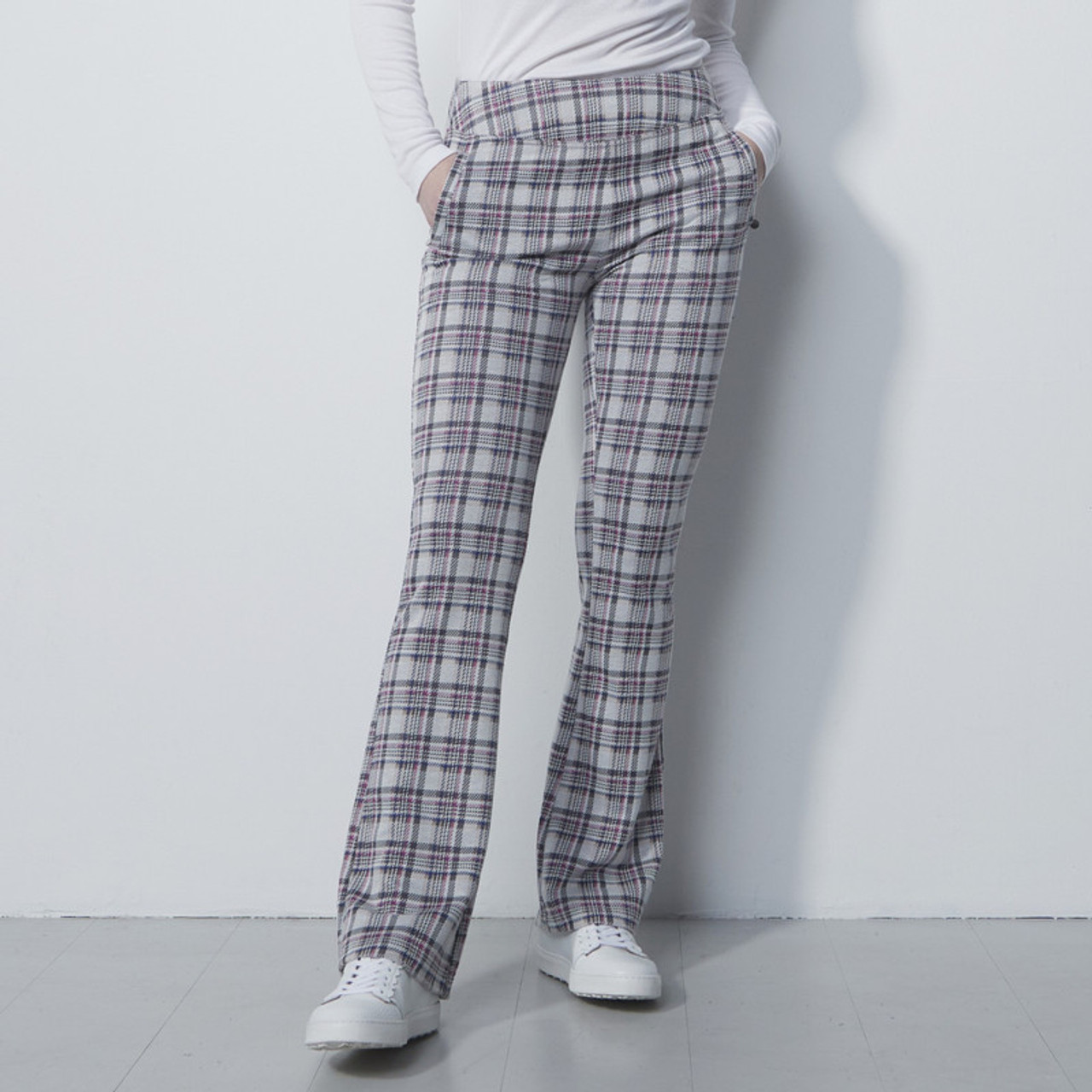 Women's Plaid Golf Pants | Up to 500 Tartans | ScotlandShop