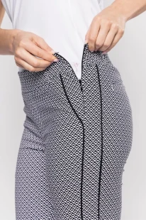 Golftini 27"  Diamonds In The Rough BW Ankle Pant