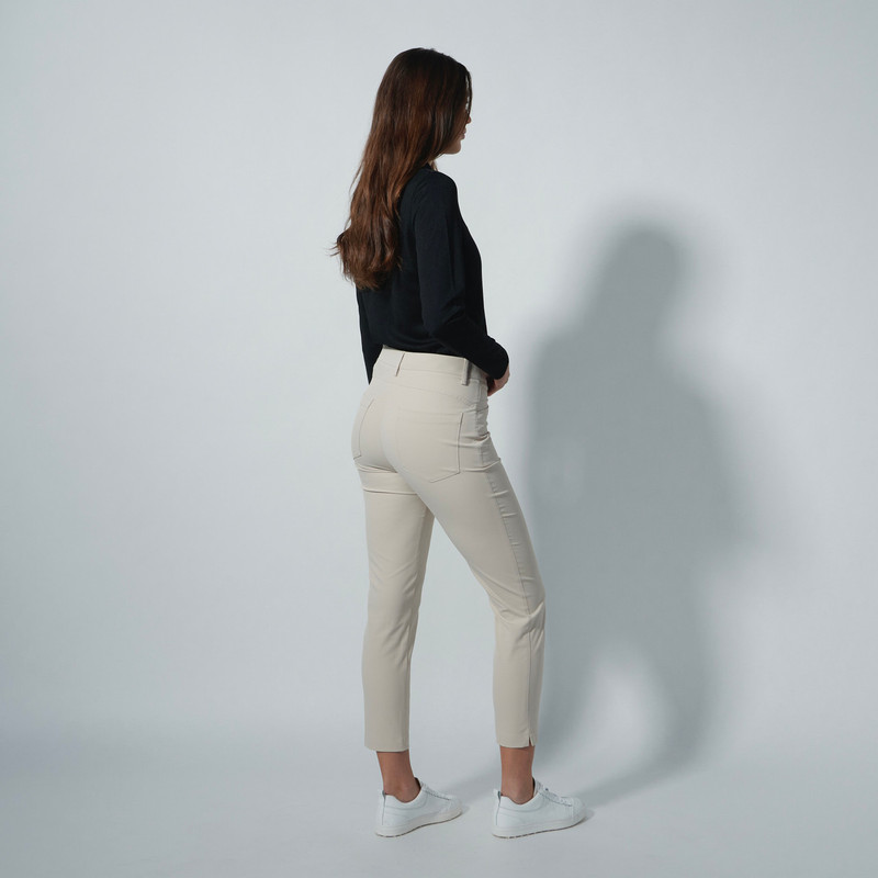 Daily Sports Lyric V2 27" Ankle Pant (C25) Daily Sports Lyric V2 27" Ankle Pant (C25)