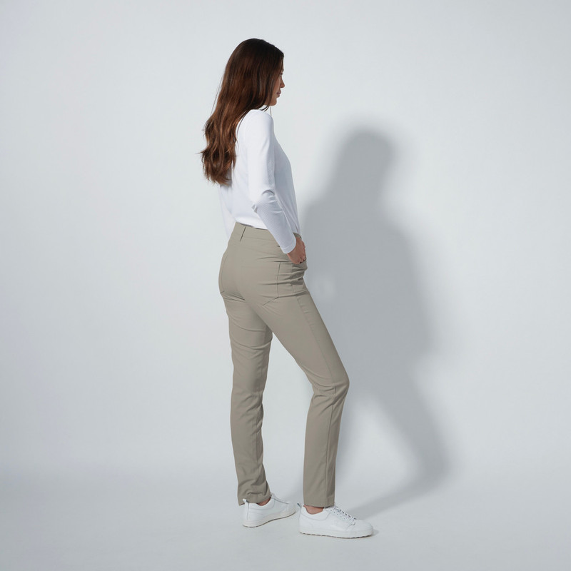 Daily Sports Lyric V2 Taupe 29/32" Pant