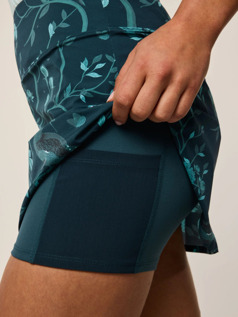 Greyson Garden of Venus Phoenix 15" Aegean Skort Greyson Garden of Venus Phoenix 15" Aegean Skort