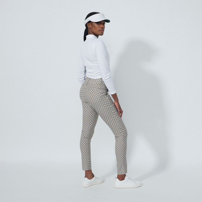 Daily Sports Magic Diamond Geo 32" Slim Pant Daily Sports Magic Diamond Geo 32" Slim Pant