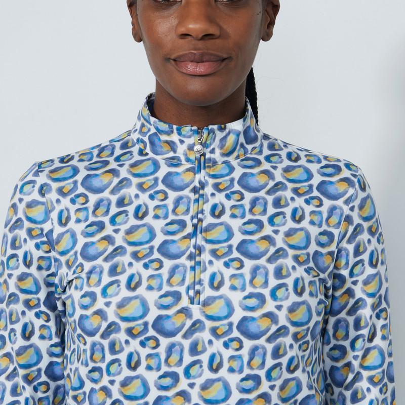 Daily Sports Water Leo Peached Half Neck Long Sleeve Mock Daily Sports Water Leo Peached Half Neck Long Sleeve Mock