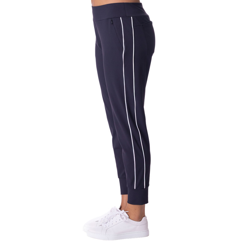 BelynKey Fairbanks Onyx Slim Jogger