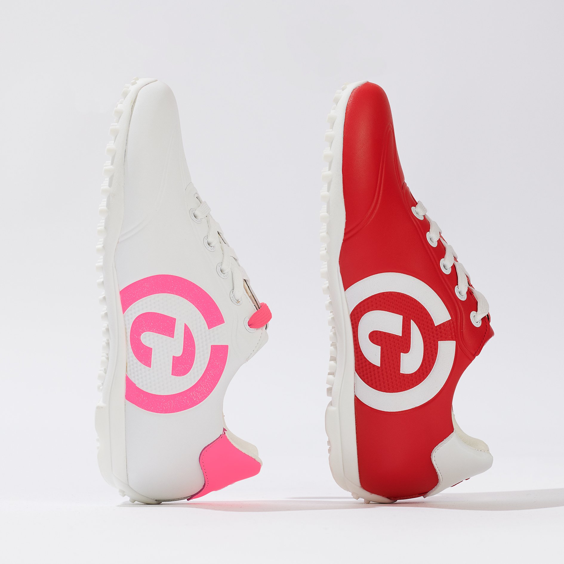 【美品】DUCA DEL COSMA レディースゴルフシューズ23cm Duca Del Cosma Queenscup White/Pink Golf Shoe | Golf4Her