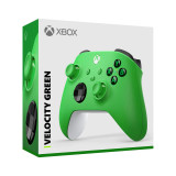 Xbox Wireless Controller (Velocity Green)