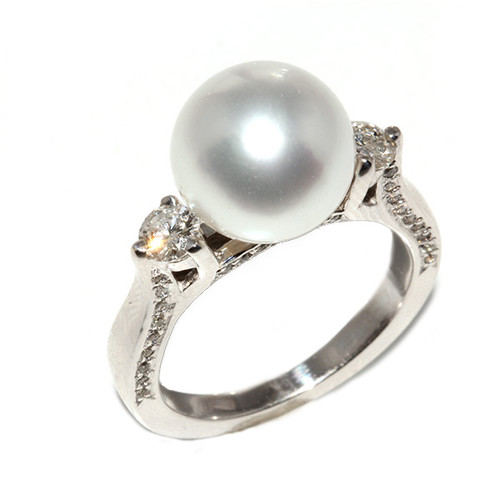 South Sea Pearl & Diamond Engagement Ring 10 MM