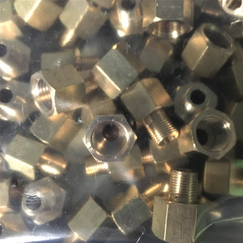 1/4 Female NPT x 1/8 Male NPT Brass Hex Nipple ( IN USA)