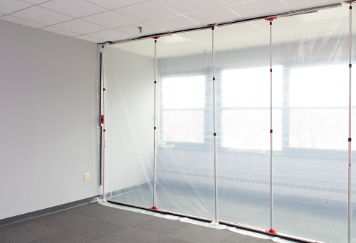 Zipwall Span™ Mini Adjustable Tapeless Seal in use