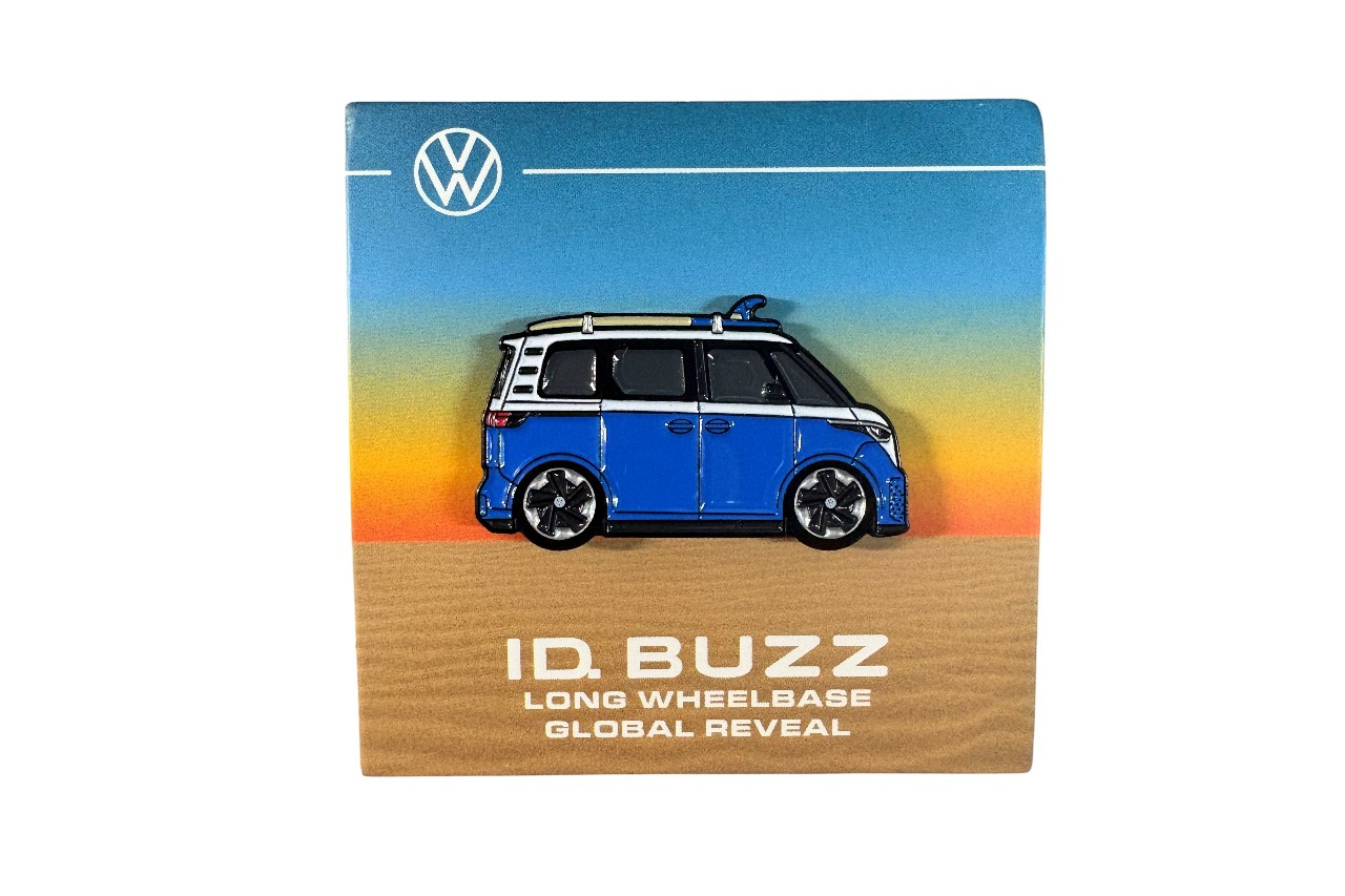 ID. Buzz Pin (Dark Blue) ID. Buzz Pin (Dark Blue)